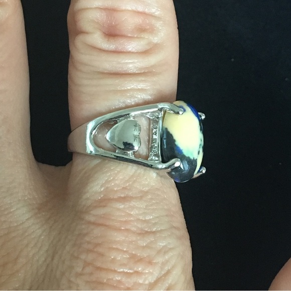 Blue and Cream Sky Clouds Design Stone Fashion Ring - Picture 4 of 6